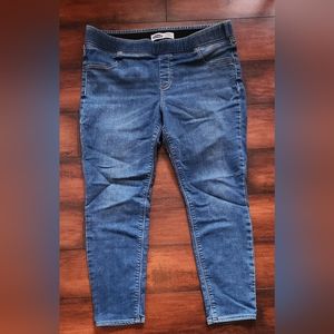 Old Navy Rockstar Jeggings